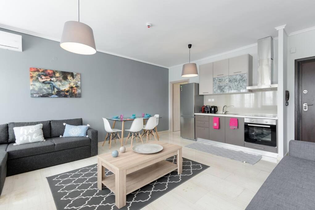 סלוניקי Penthouse Suite In The City Center מראה חיצוני תמונה