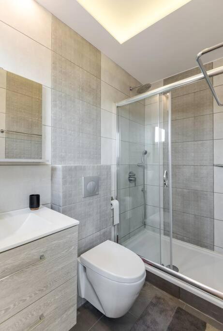סלוניקי Penthouse Suite In The City Center מראה חיצוני תמונה