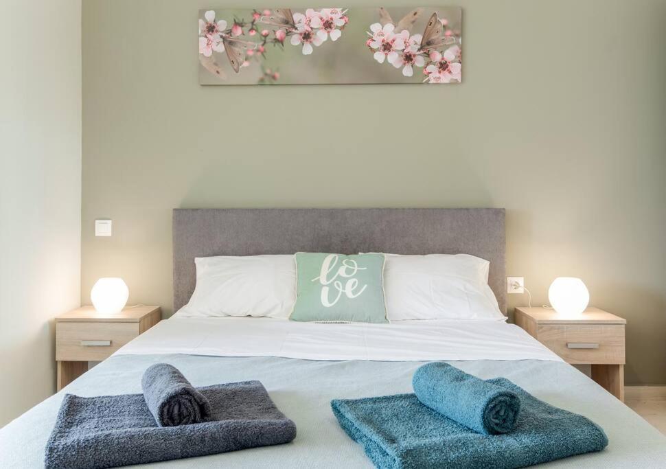 סלוניקי Penthouse Suite In The City Center מראה חיצוני תמונה